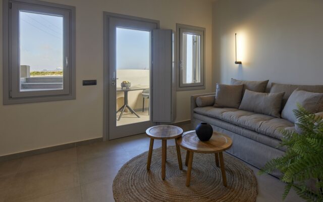 Mayu Suites