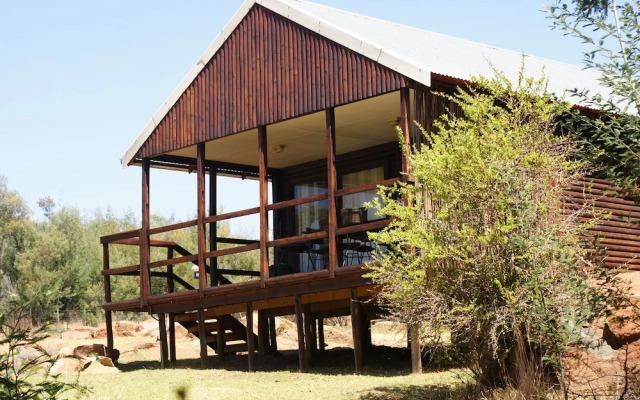 Riverman Cabin Country Lodge