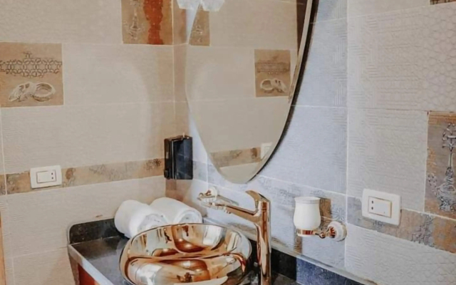 Tunis Pyramids Hotel