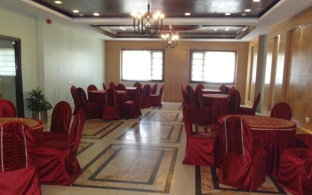 Hotel The Amaris