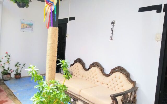 Casa de Las Flores - Hostel