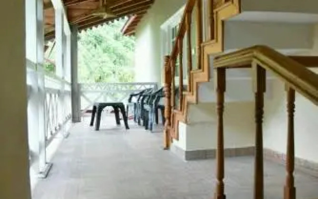 Stay Apart Wood Castle Resort