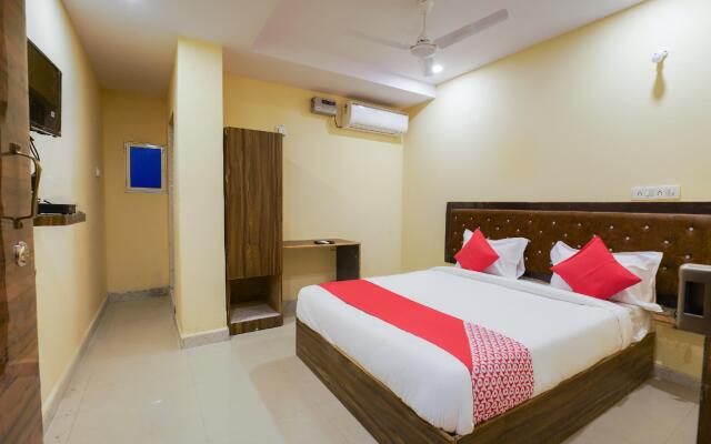OYO 63371 R Square Stay