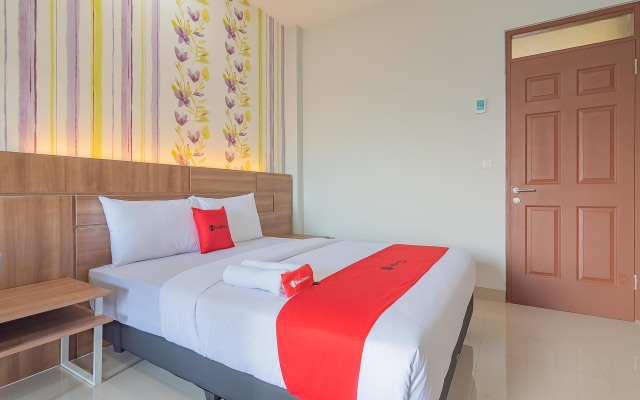 RedDoorz Plus near Taman Budaya Samarinda