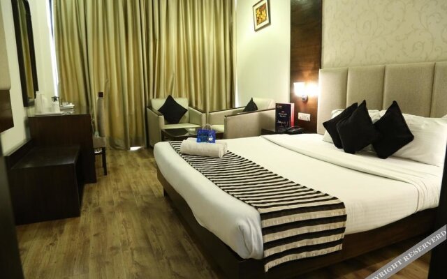 Hotel Parbhat Inn by OYO Rooms