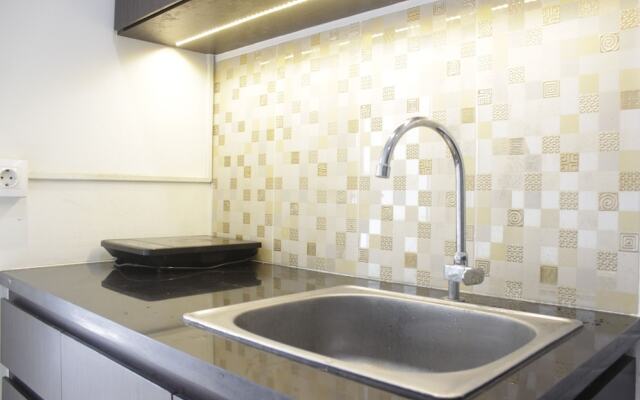 Cozy High Floor 1BR at Parahyangan Residence