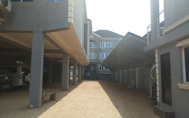 Fortune Pearl Hotel