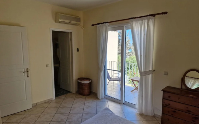 Skala - Villa - Sleeps 7 - Parking - Garden