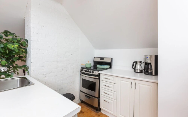 Applewood Suites - Palmerston Avenue