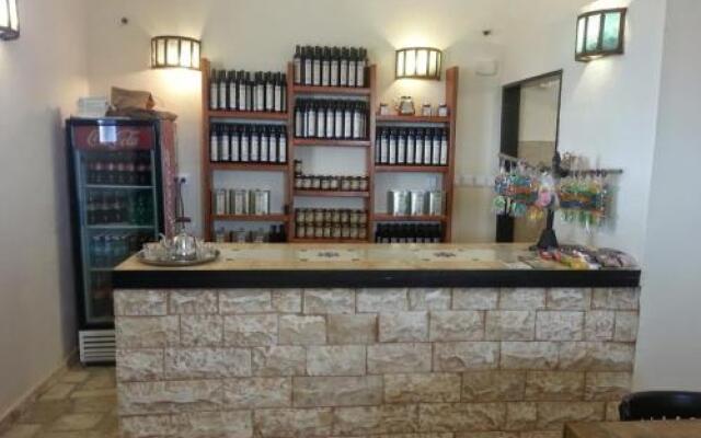 Karmey Har Hanegev Farm