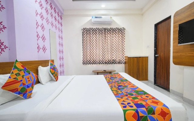 Fabhotel Chirag Inn