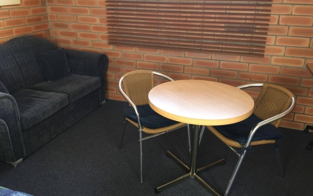 Gunsynd Motor Inn – Guest Rooms – Goondiwindi