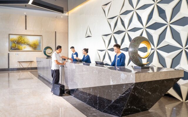 DeLaSea Ha Long Hotel