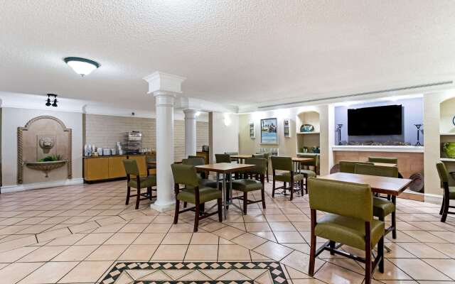 La Quinta Inn by Wyndham Denver Northglenn