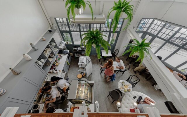 The Quarter Bangkok Poshtel & Coworking - Hostel