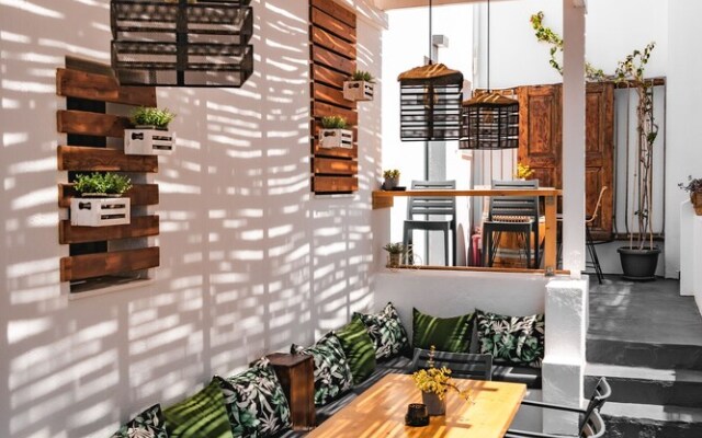Piperaki Project Paros