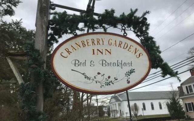 Cranberry Gardens Inn