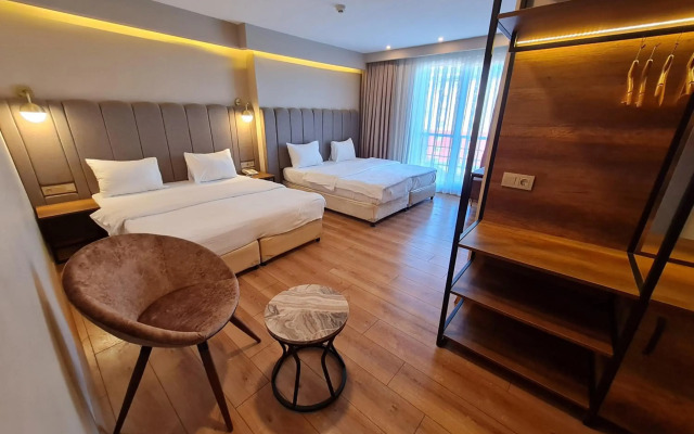 Crystal Centro Resort