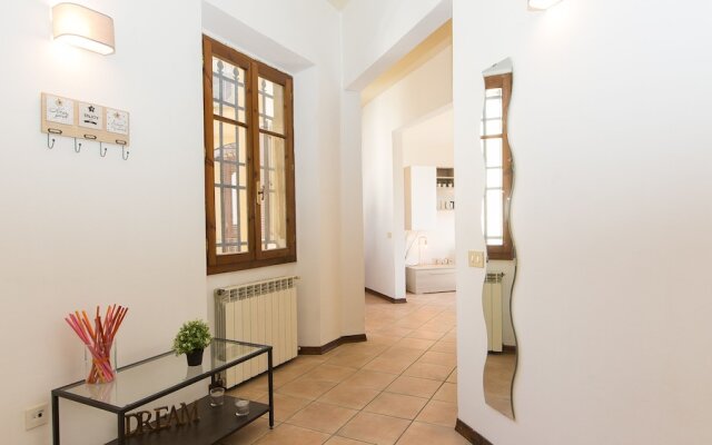 Rental In Rome Rosselli Palace Apartment 2