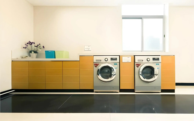 城市便捷酒店(珠海海滨泳场店)