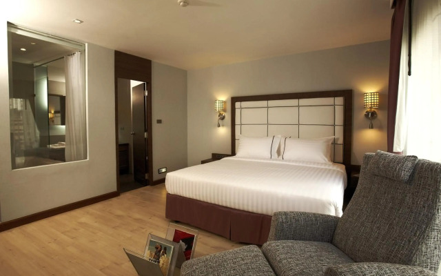 Sukhumvit Suites Hotel