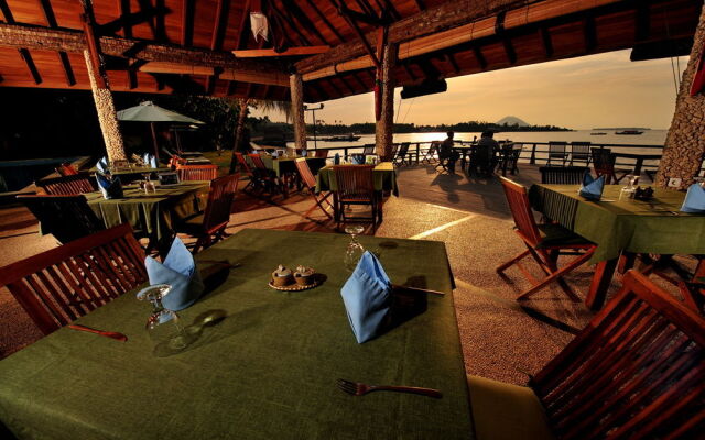 Cocotinos Manado - A Boutique Beach Resort