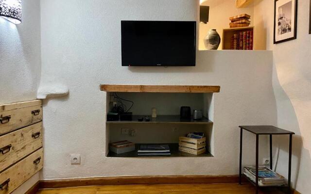 Charmant studio vieil Antibes