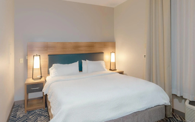 Candlewood Suites Oklahoma City-Moore by IHG