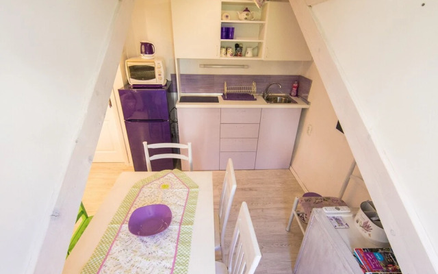 Guest House Gugily