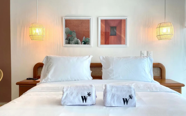 w Impeccable 2BR w Charming Balcony in CTG