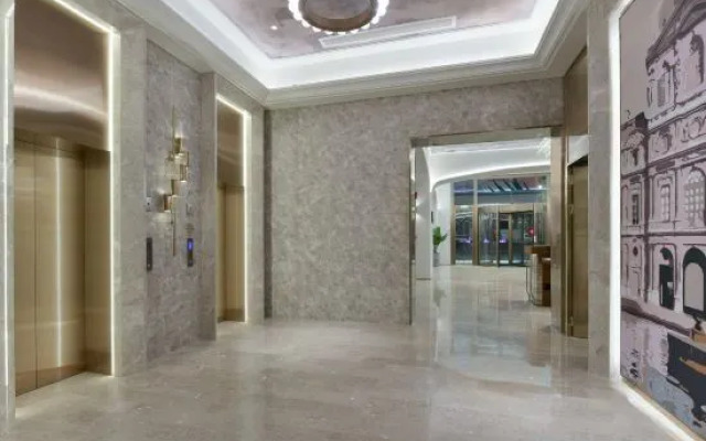 Mercure Hotel Guizhou Anshun West Railway Station