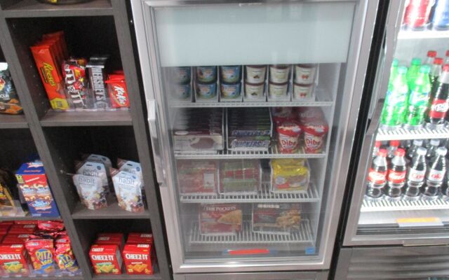 Best Western Plus Roland Inn & Suites