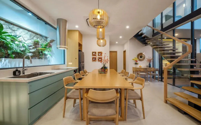 Amazing Newly Built Pool Villas Danang