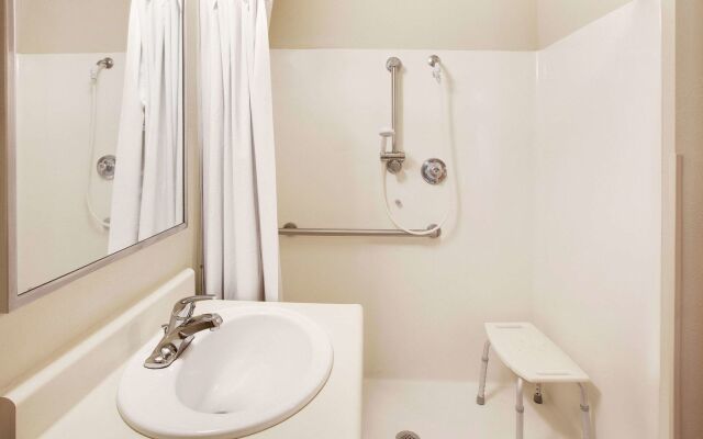 Extended Stay America Select Suites - Lubbock - West