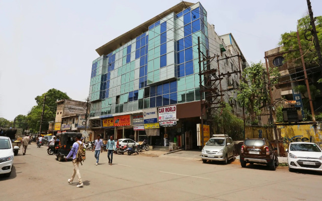 OYO 2827 Hotel Aditya