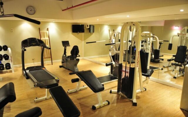 Loi Suites Recoleta Hotel
