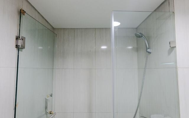 Homey And Cozy 2Br Apartment At Tamansari La Grande