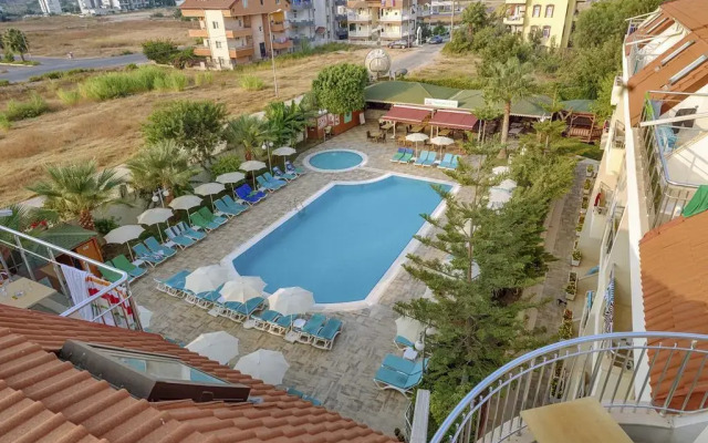 Akalia Suite Hotel & Spa
