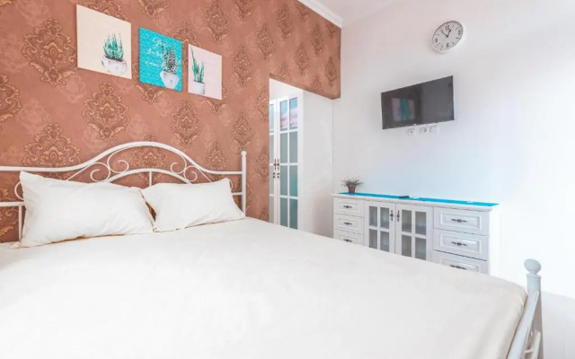 OYO Life 2658 Kost Rasyamada