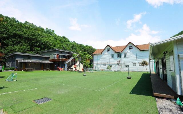 Daeseongri Jayusigan Pension