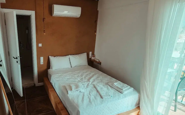 Deniz Otel