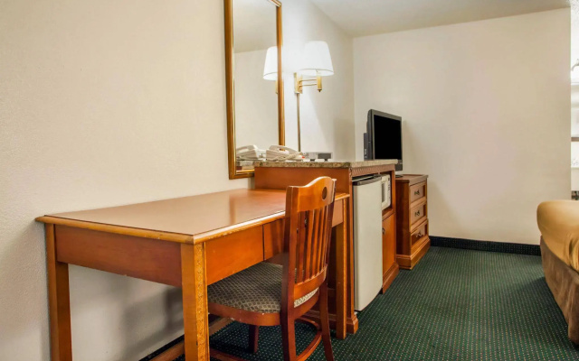 Econo Lodge Somers Point