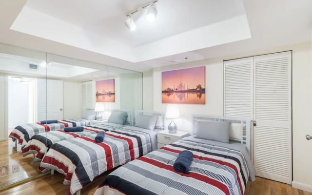 Glamorous 3 Bedroom with a View