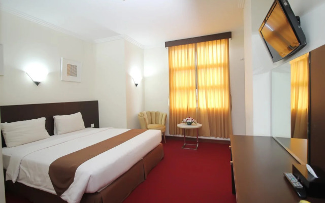 UNY Hotel