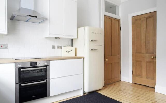 Stylish City Centre Apartments - D Terrace Residence