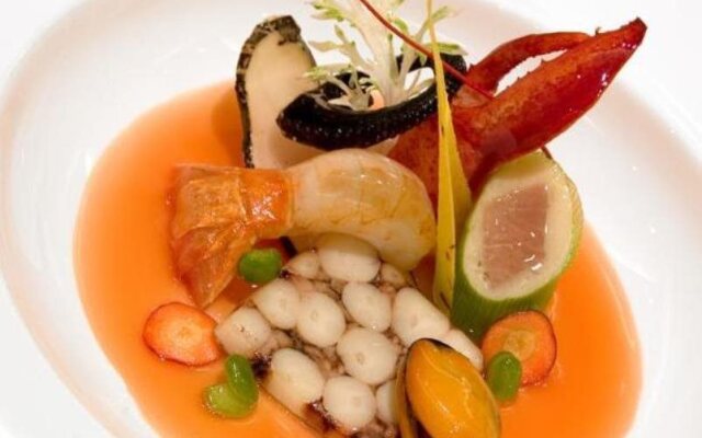 Fox & Hounds Country Hotel