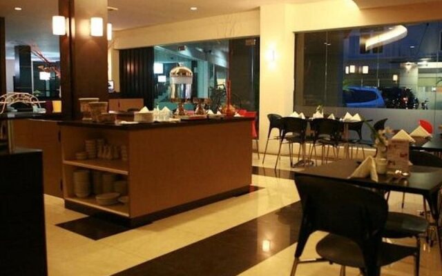 Aziza Pekanbaru
