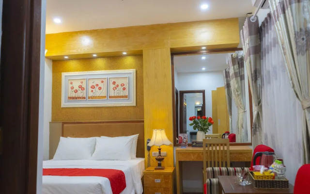 Moon Hotel
