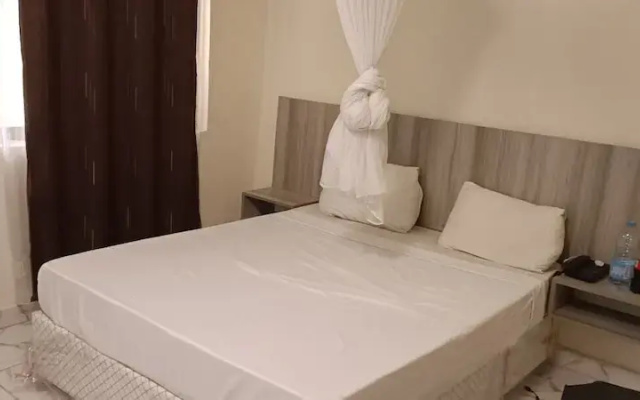 Rabat Guest Resort Garissa