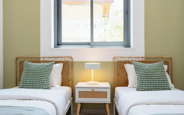 Solenne Stylish 2-BR Apt in Larnaca